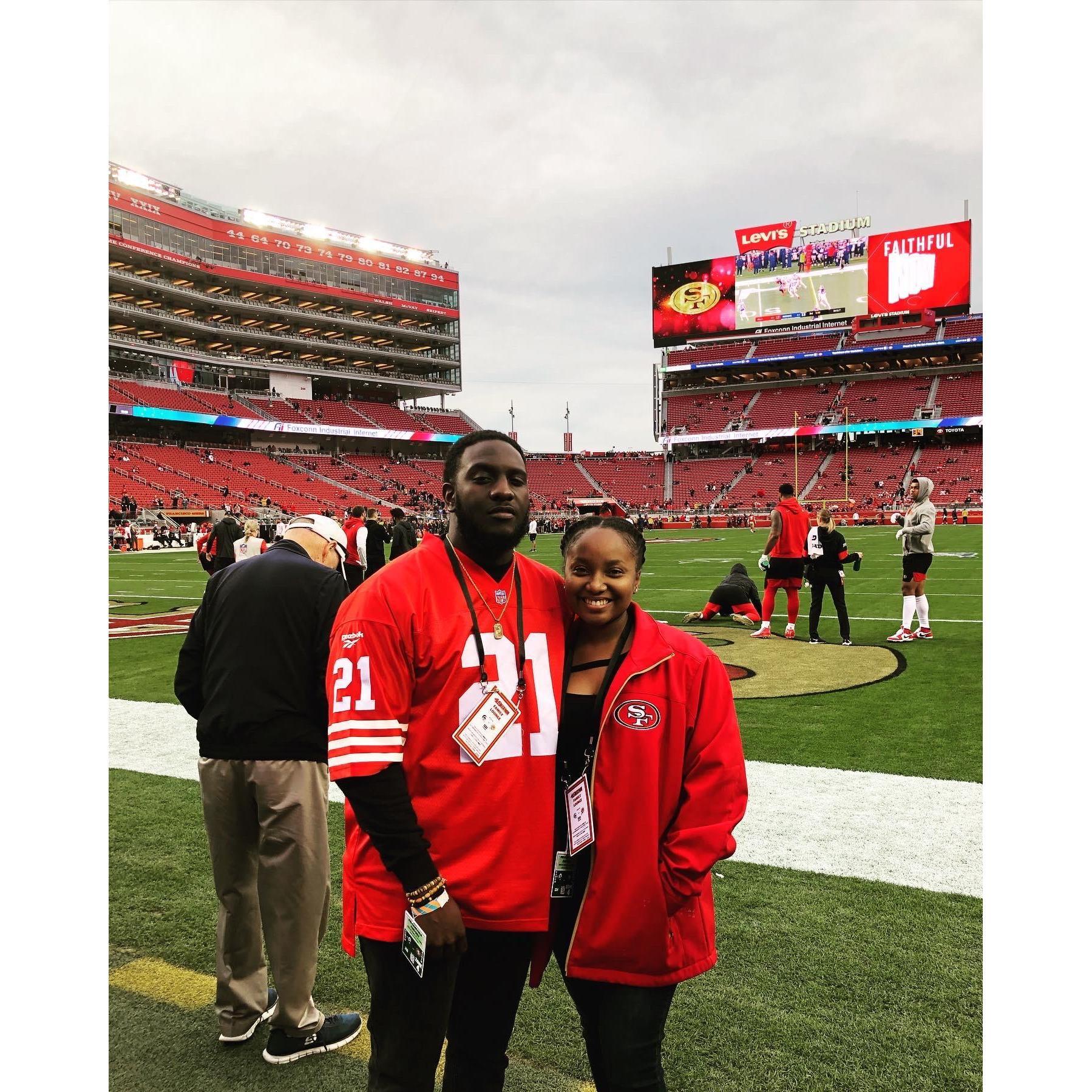 Field side. Niners v. Rams (Shoutout to Kentae & Taylor for the field passes👌🏿) (December 2019)