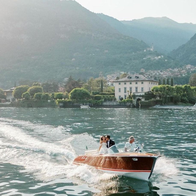 Lake Como Boat Cruise & Sunset Dinner