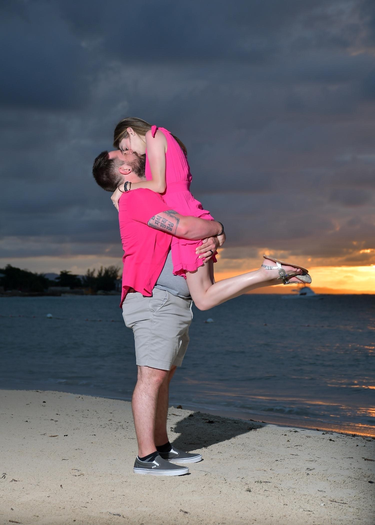 The Wedding Website of Hanna Kracun and Kelly Stout