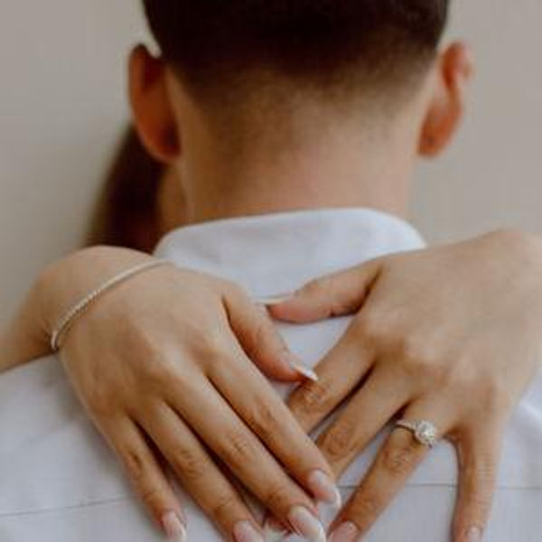 Honeymoon fund/Fondo para la luna de miel