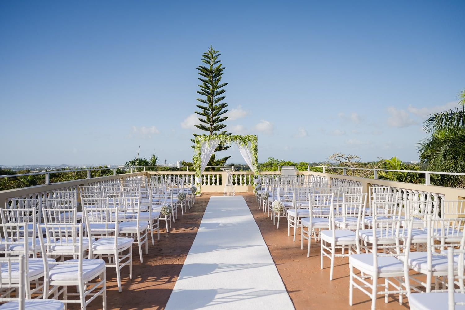 The Wedding Website of Camille Rivera and Javier Olmo