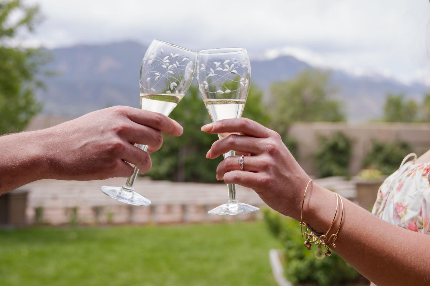 The Wedding Website of Lauren Jordan and Connor Jacobson