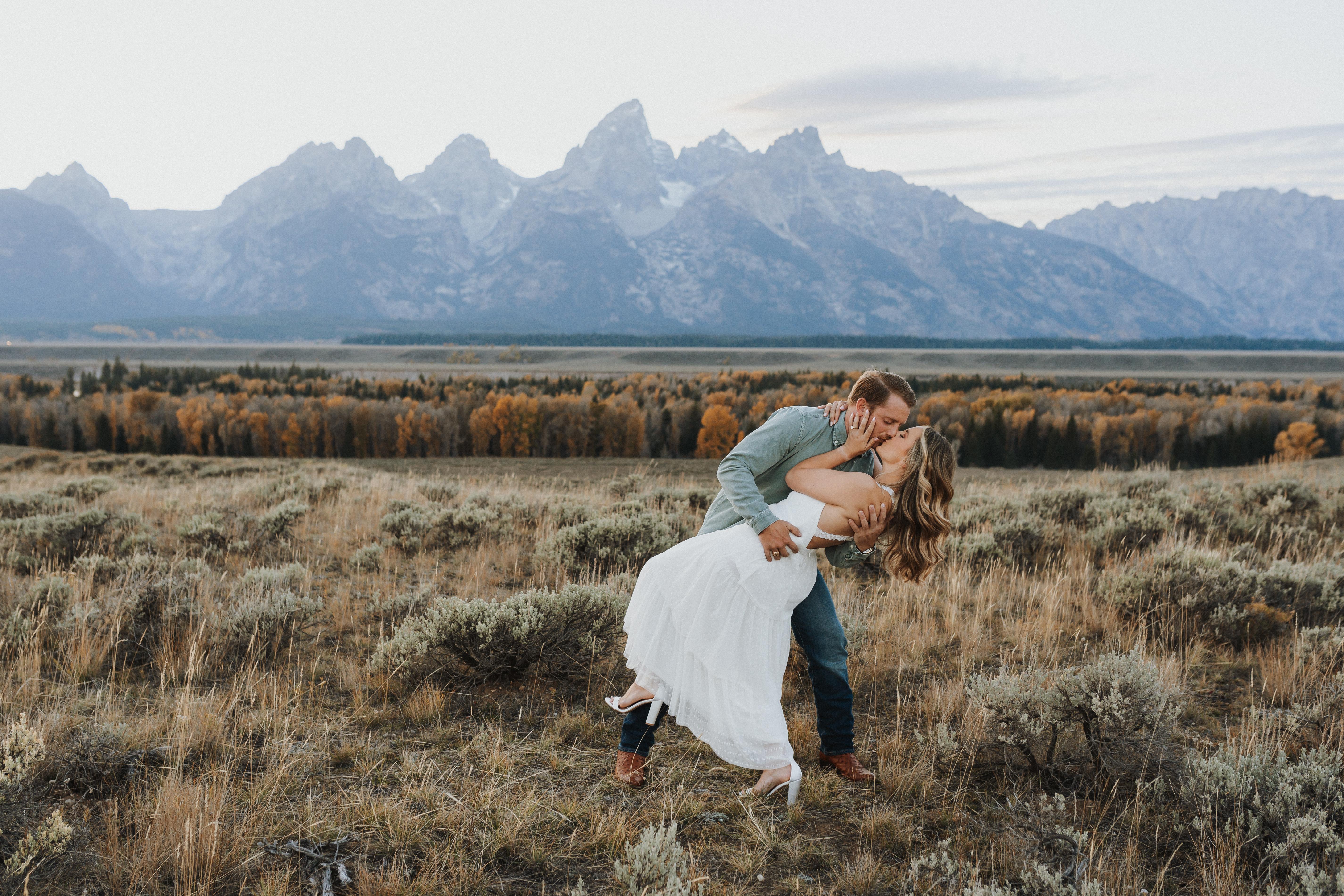 The Wedding Website of Hailey Thibodeaux and Ryan Schoeneberg
