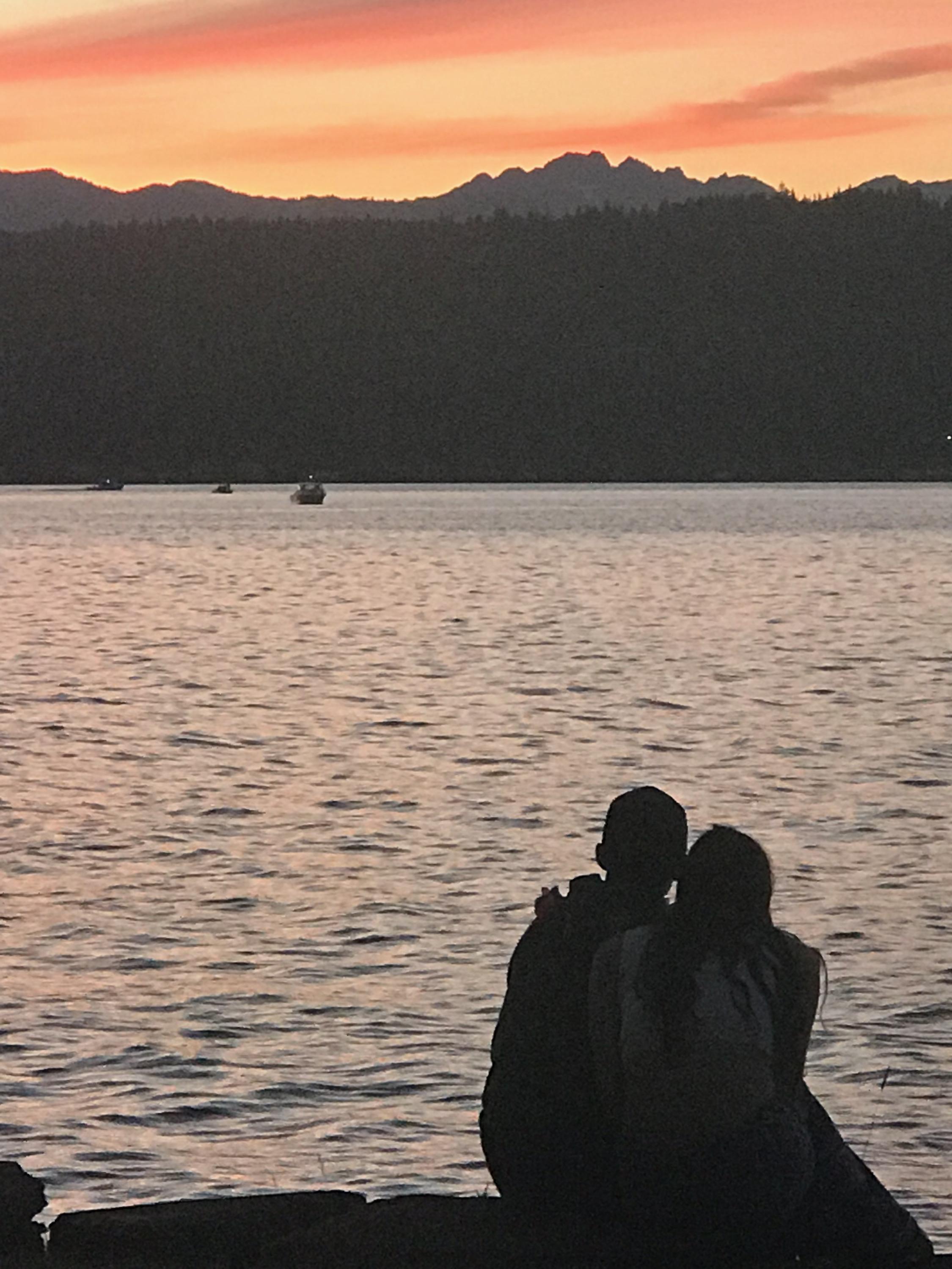The Wedding Website of Erin Freise and Chris Austin