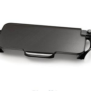 Presto 07061 22-Inch Electric Griddle with Removable Handles, Extra-Large Nonstick Ceramic Surface, Black