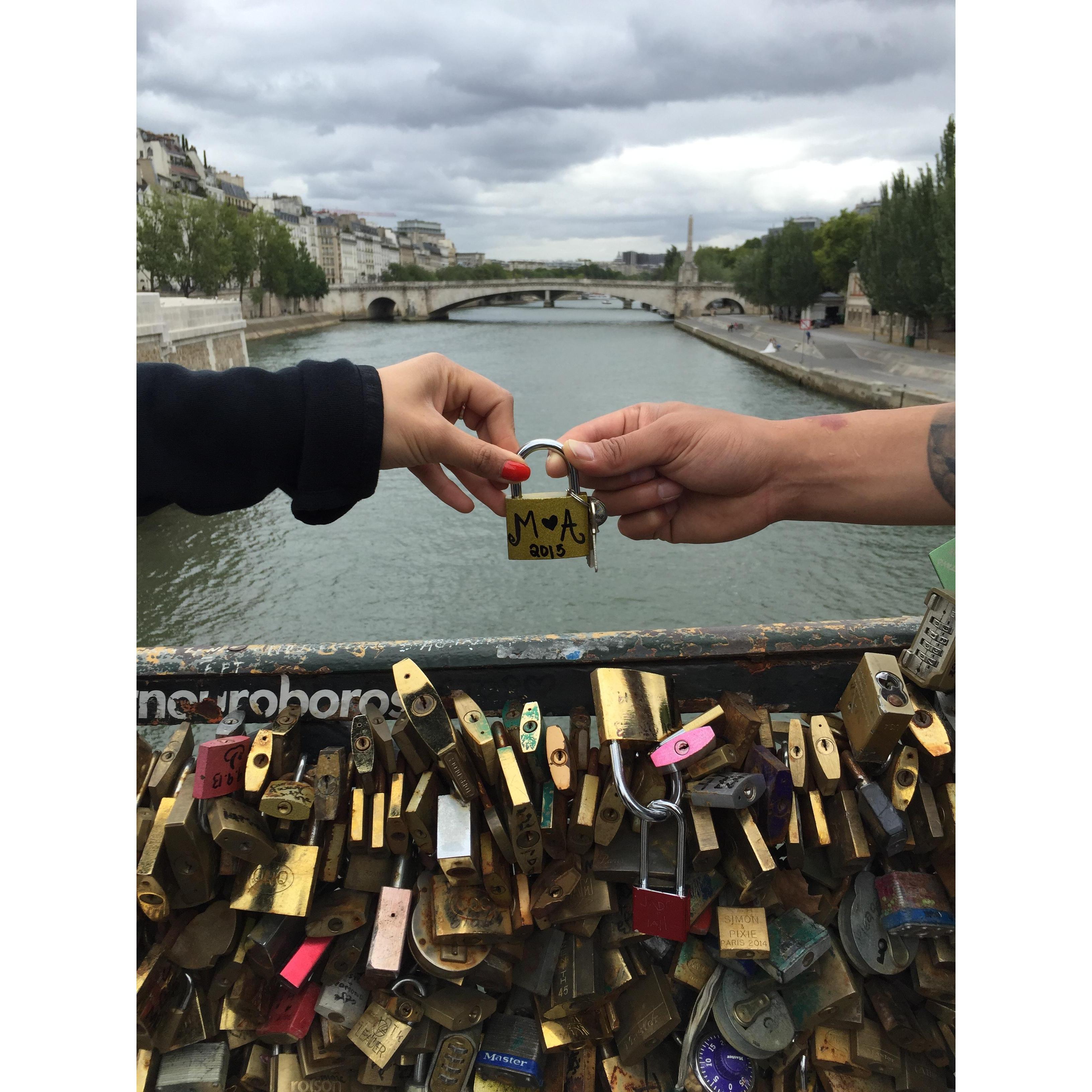 PARIS