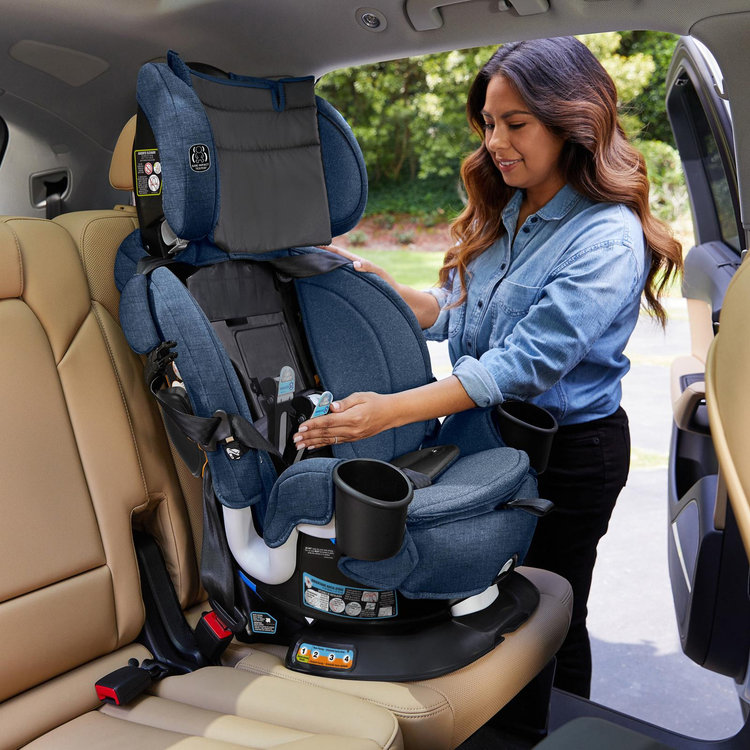 Graco®, Turn2Me™ 3-in-1 Car Seat | Zola Baby