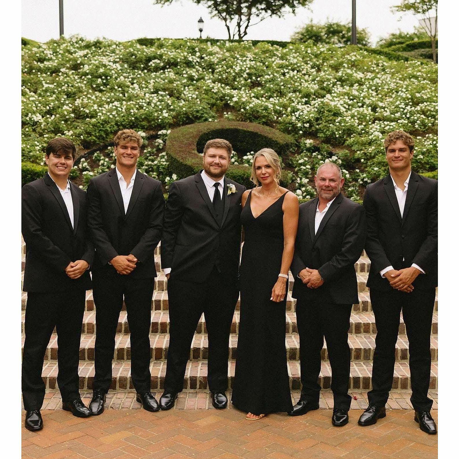 Beach Family - Cullen, Clark, Lane, Paula, Sam & Ethan