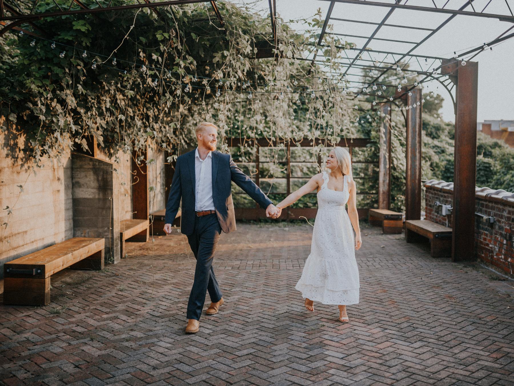 The Wedding Website of Kelly Grosser and Matt Larsen