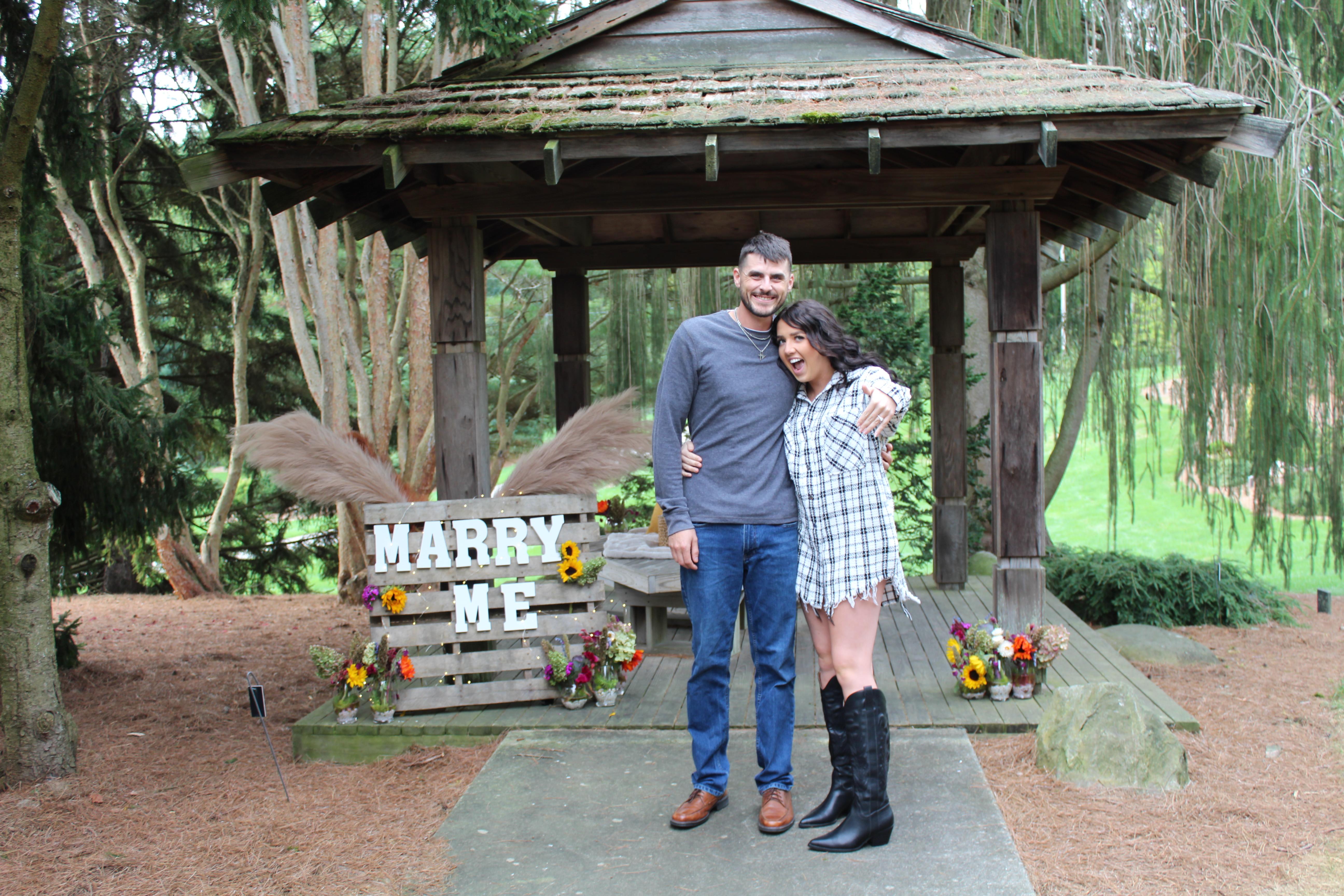 The Wedding Website of Jenna Keesecker and Gordon Crane