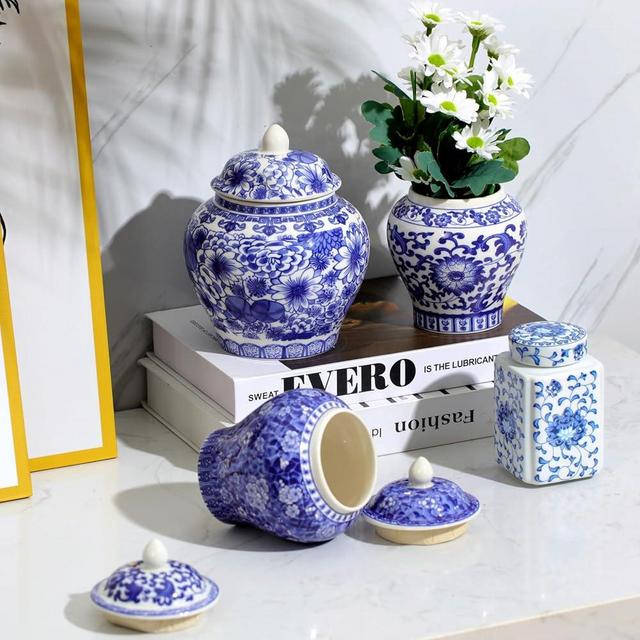 Hushee 4 Pcs Small Blue and White Vase Porcelain Vases Blue Chinoiserie Decor Porcelain Ginger Jars for Home Decor Chinoiserie Vase for Bedroom Table Accent Shelf Tabletop Decor (Elegant)