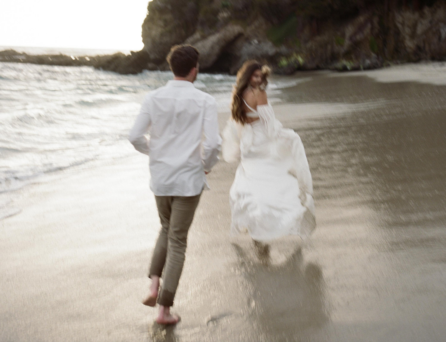 The Wedding Website of Alex Wallace and Brandan Benlian