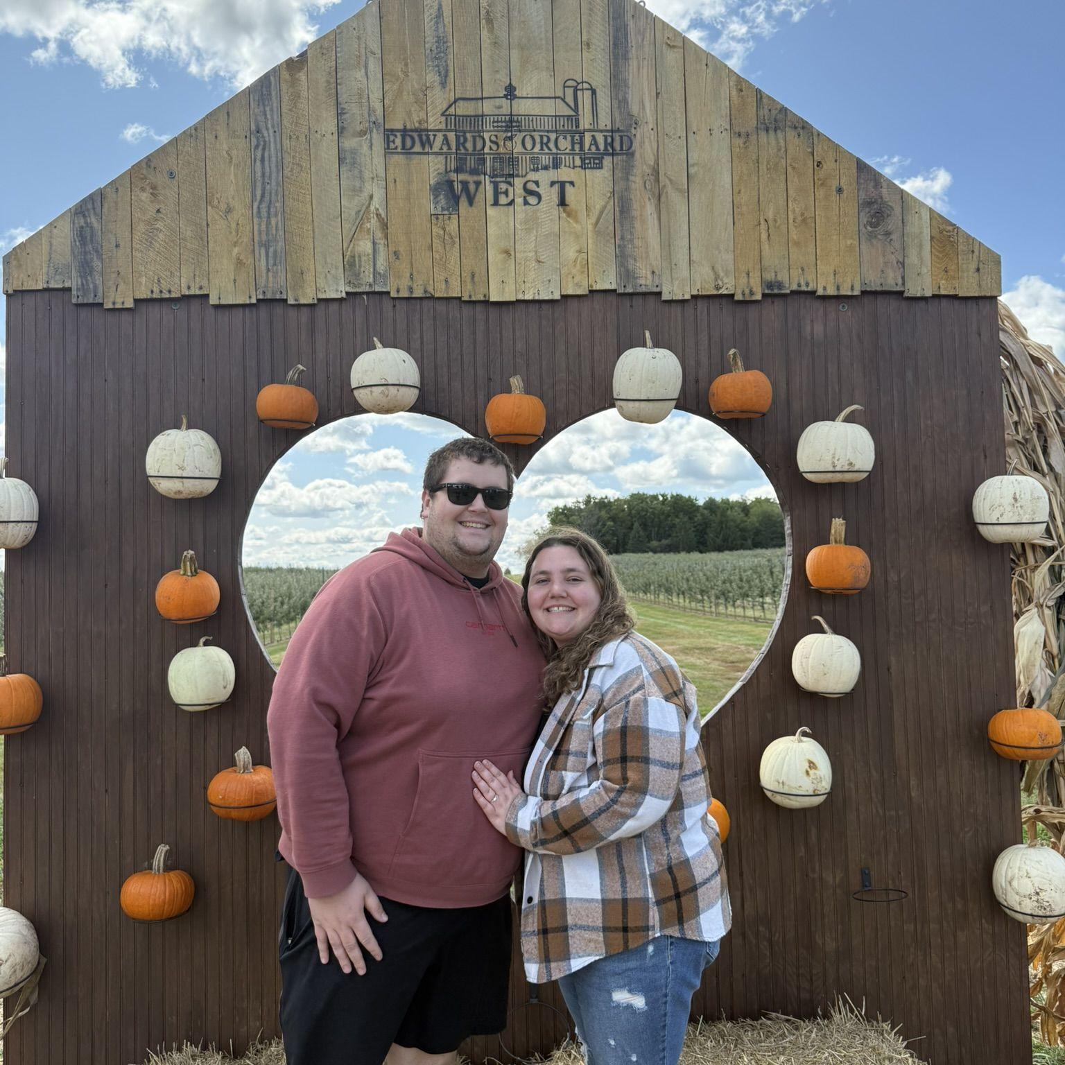 Fall 2025 at Edward's Orchard West!