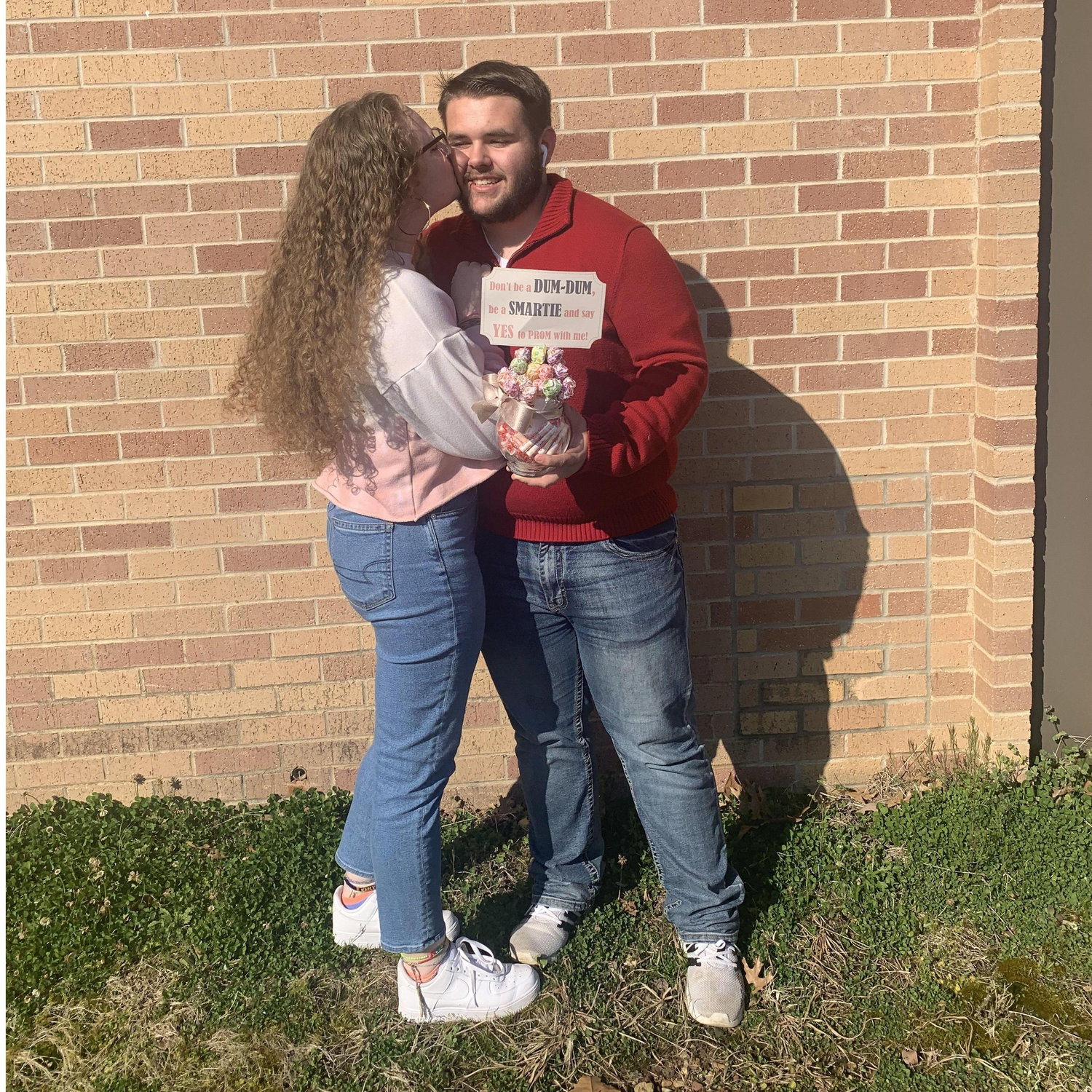 Hunter's first promposal (right before covid rip)