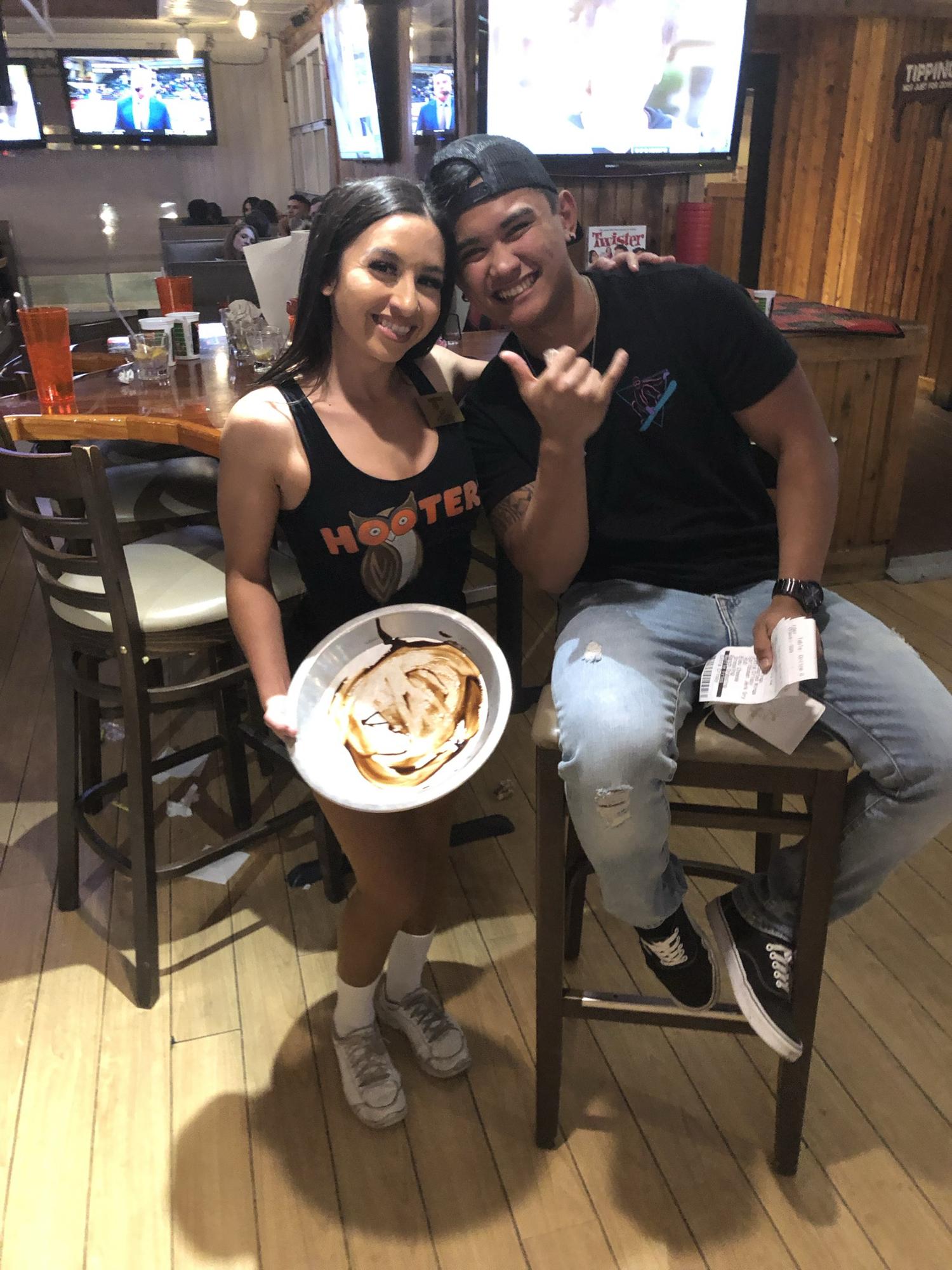 Lawrence’s BDAY at Hooters!!! 2021