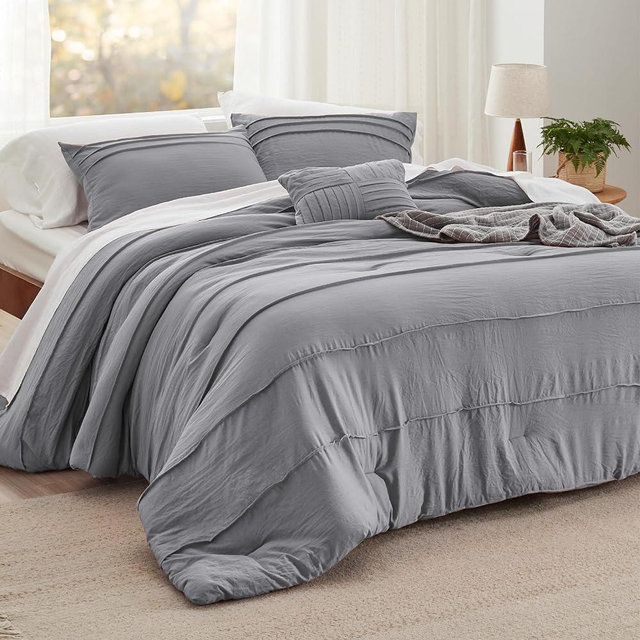 Bedsure Grey King Size Comforter Set - 4 Pieces Pinch Pleat Bed Set, Down Alternative Bedding Sets for All Season, 1 Comforter, 2 Pillowcases, 1 Decorative Pillow