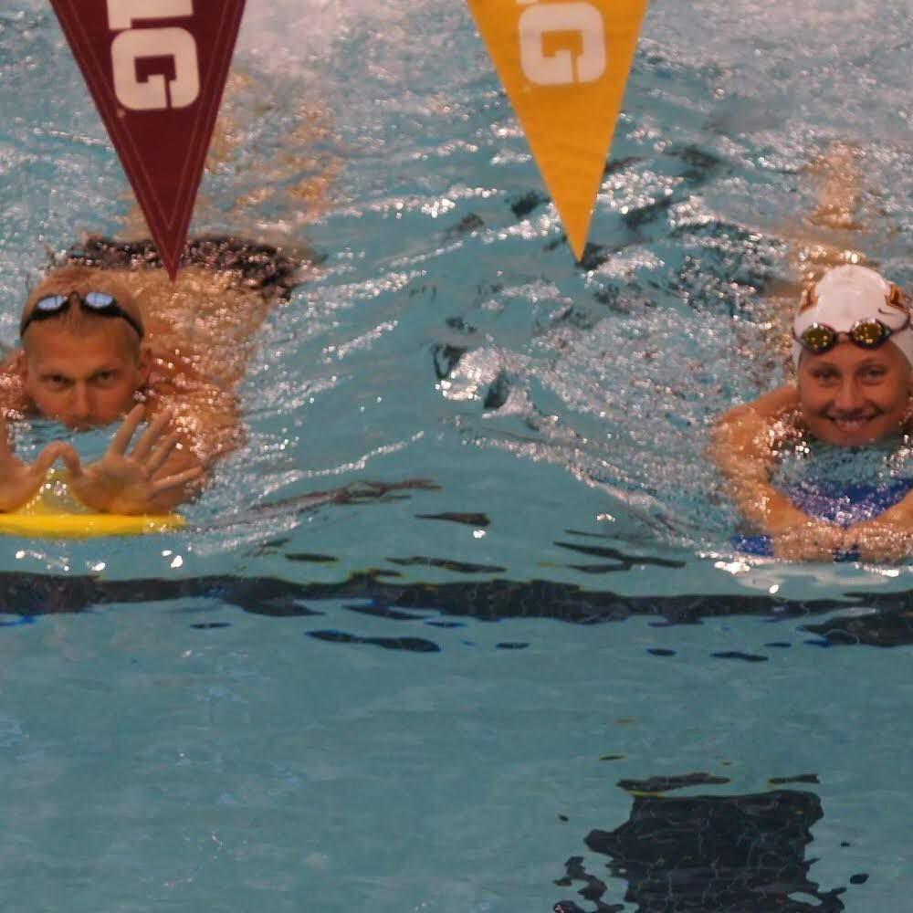 Getting in a cool down kick in after a meet! We still go for swims together on the weekends! ππΌββοΈ