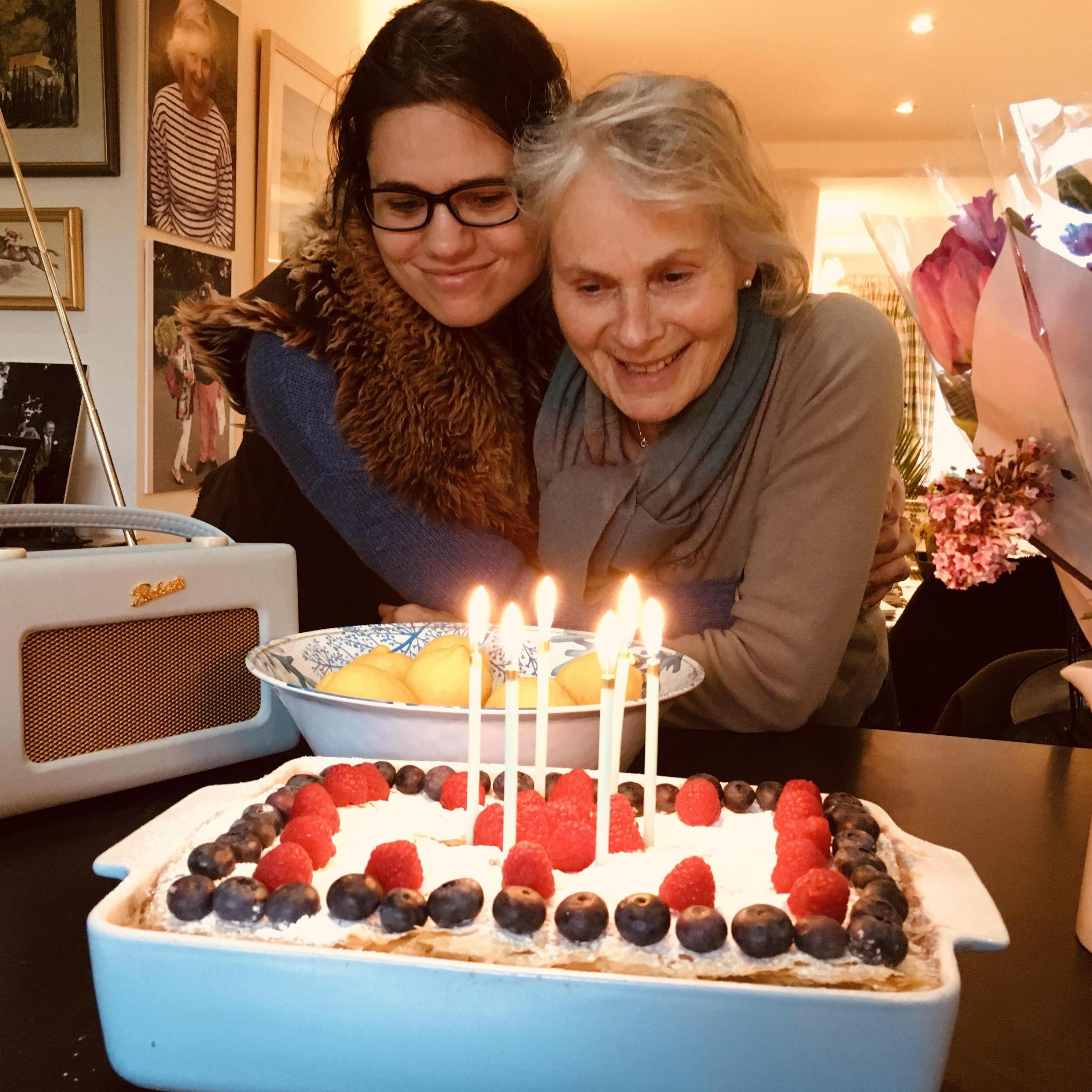 La magnifica torta millefoglie che Fede ha preparato per il compleanno della mamma di Hermione 🎂