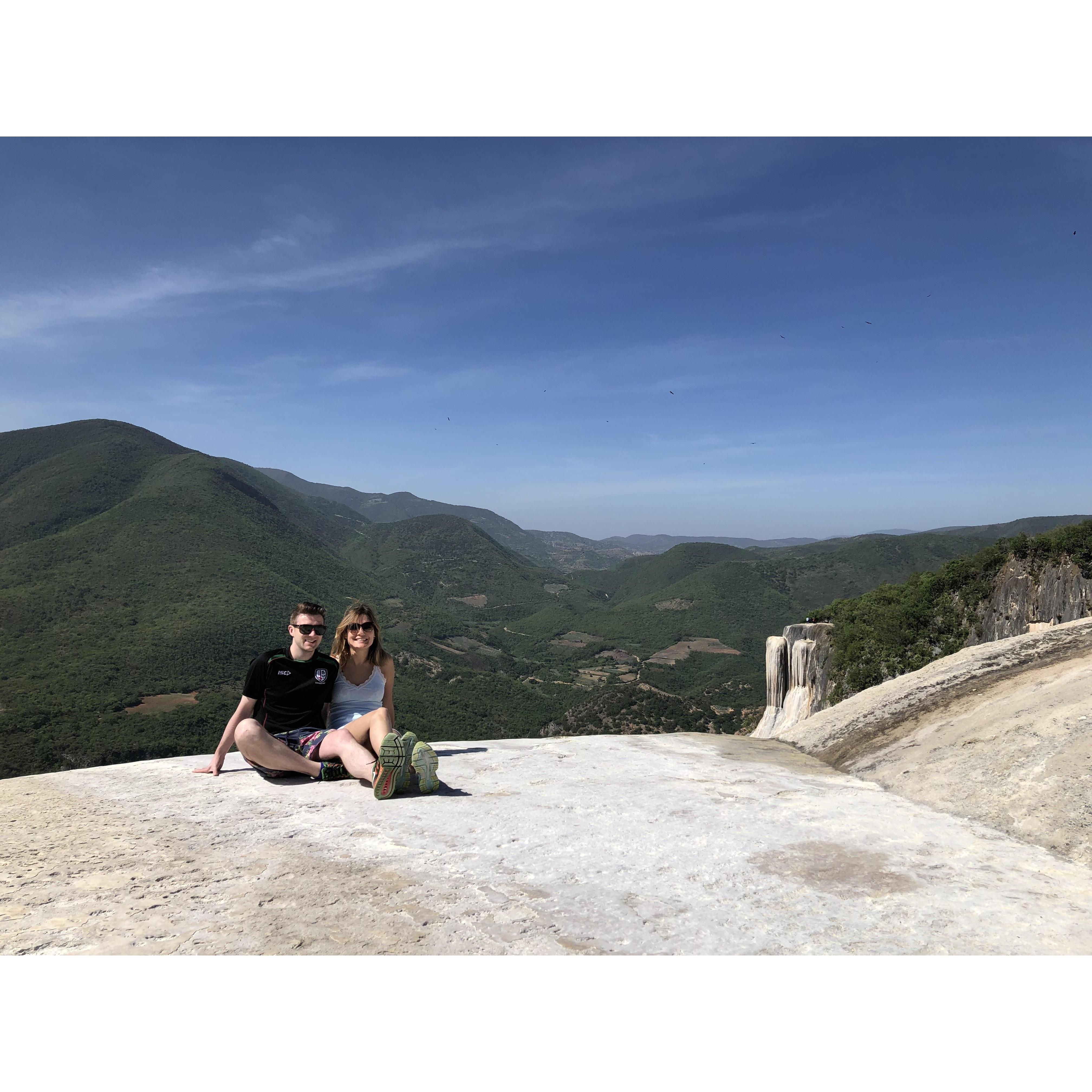 ¡Cascadas petrificadas (Oaxaca, México)!
Petrified waterfalls (Oaxaca, Mexico)!