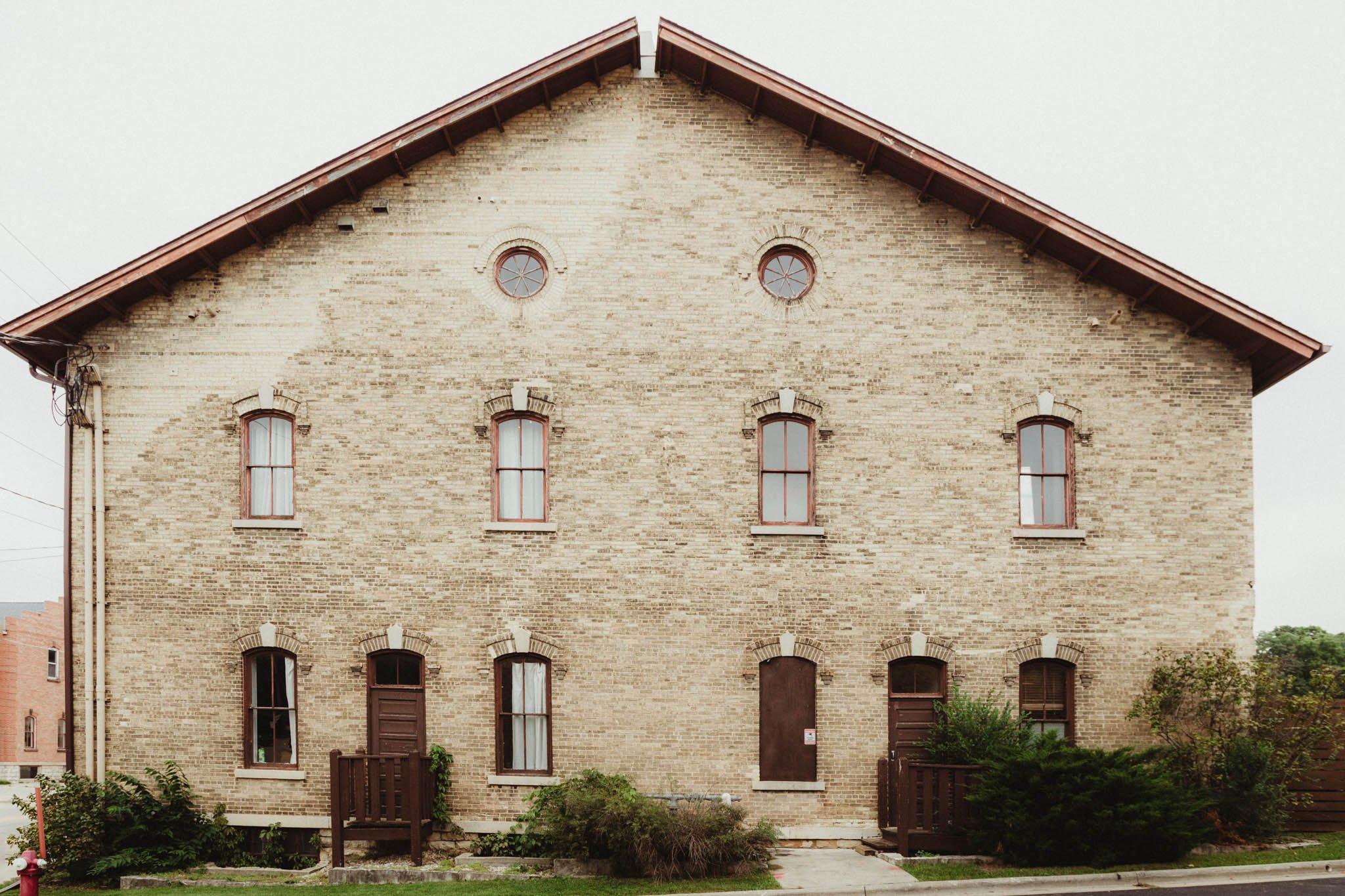 The Wedding Website of Kathryn Renwick and Scott Von Rueden