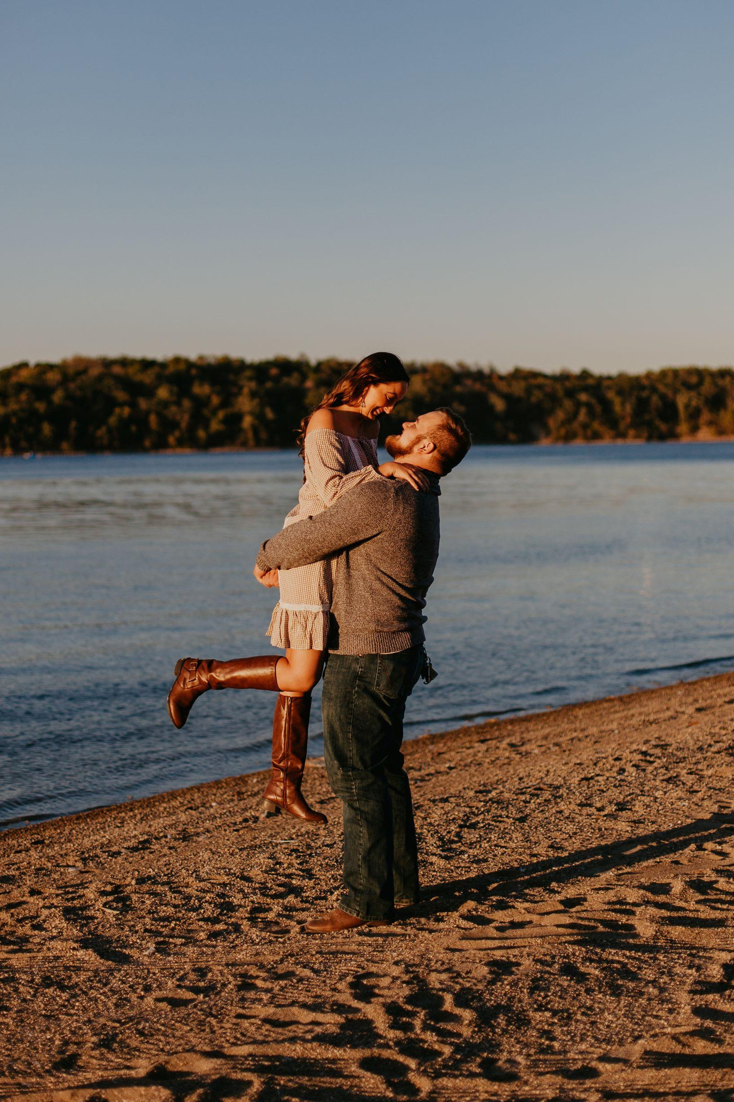 The Wedding Website of Megan Wiederhold and Jakob Pugh
