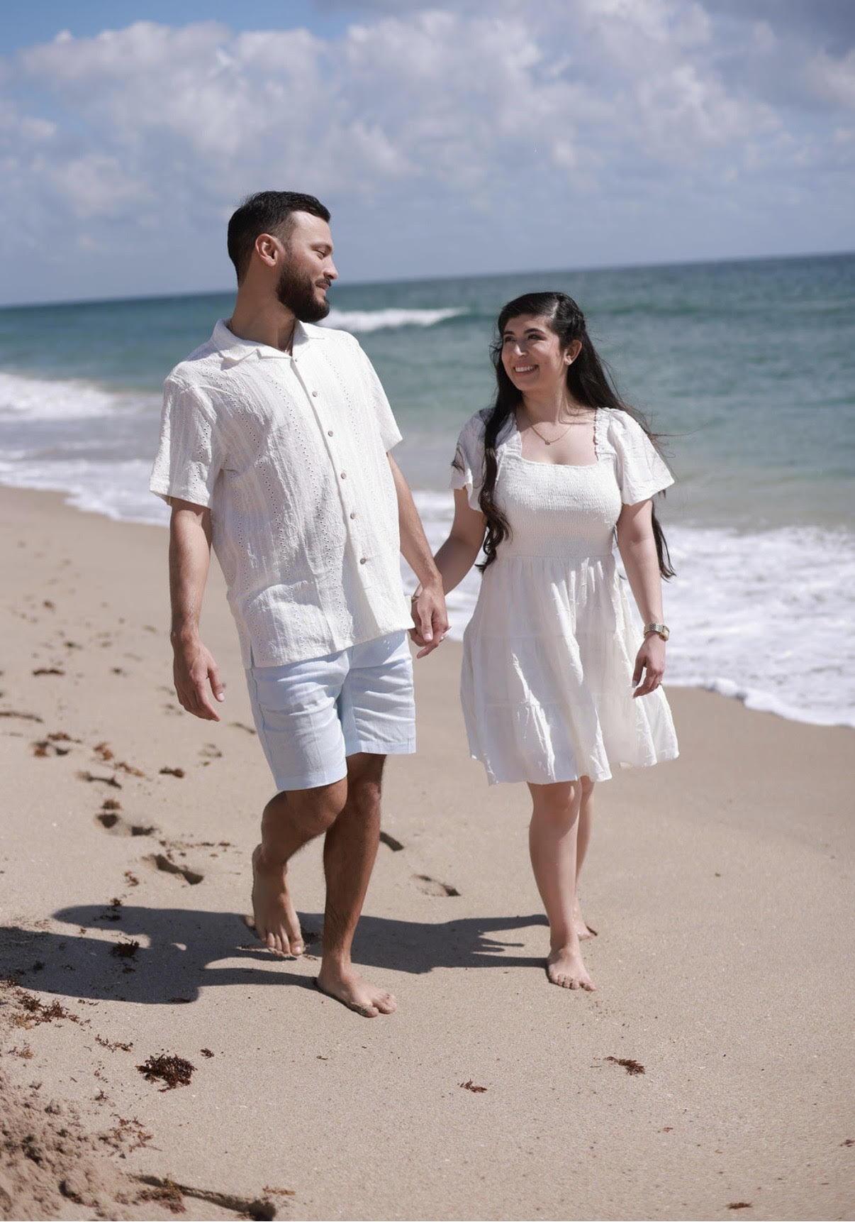 The Wedding Website of Karen Perez and Antonio Menendez