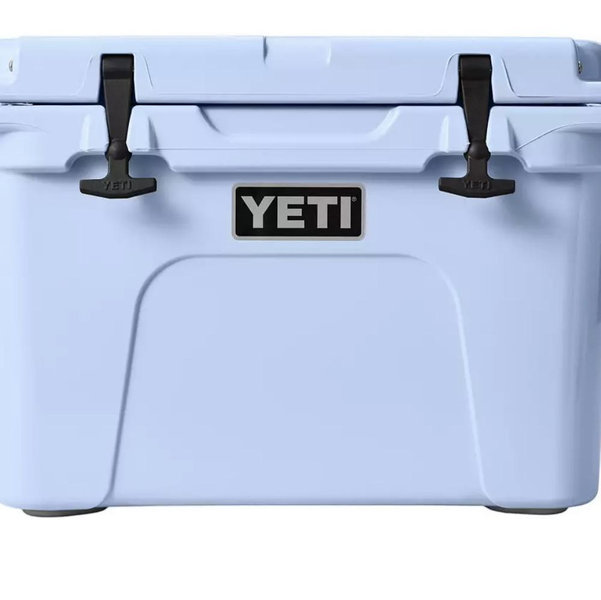 YETI Tundra 35 Cooler