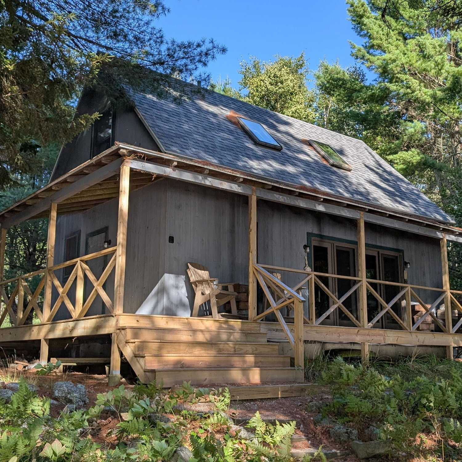 Andrew was on this back porch when he texted Christy for the first time.