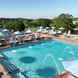 Grand Geneva Amenities