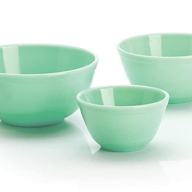 Jadeite Mixing Bowl Set