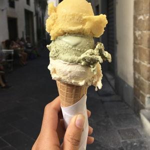 Gelato in Pisa