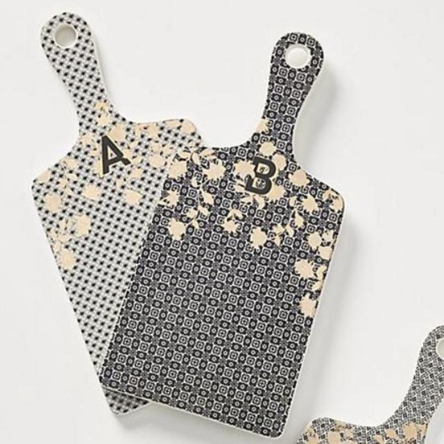 Eliza Monogram Cheese Board; Letter M