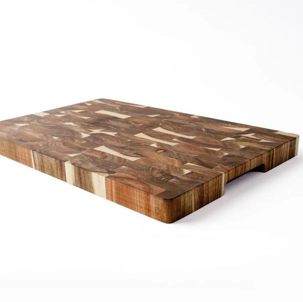18" Acacia End-Grain Cutting Board