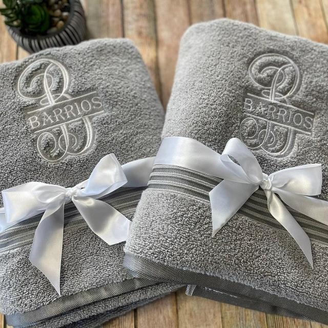 Wedding Towel ~ 3 piece set ~ monogrammed towels ~ Wedding Gift ~ Bridal shower gift ~