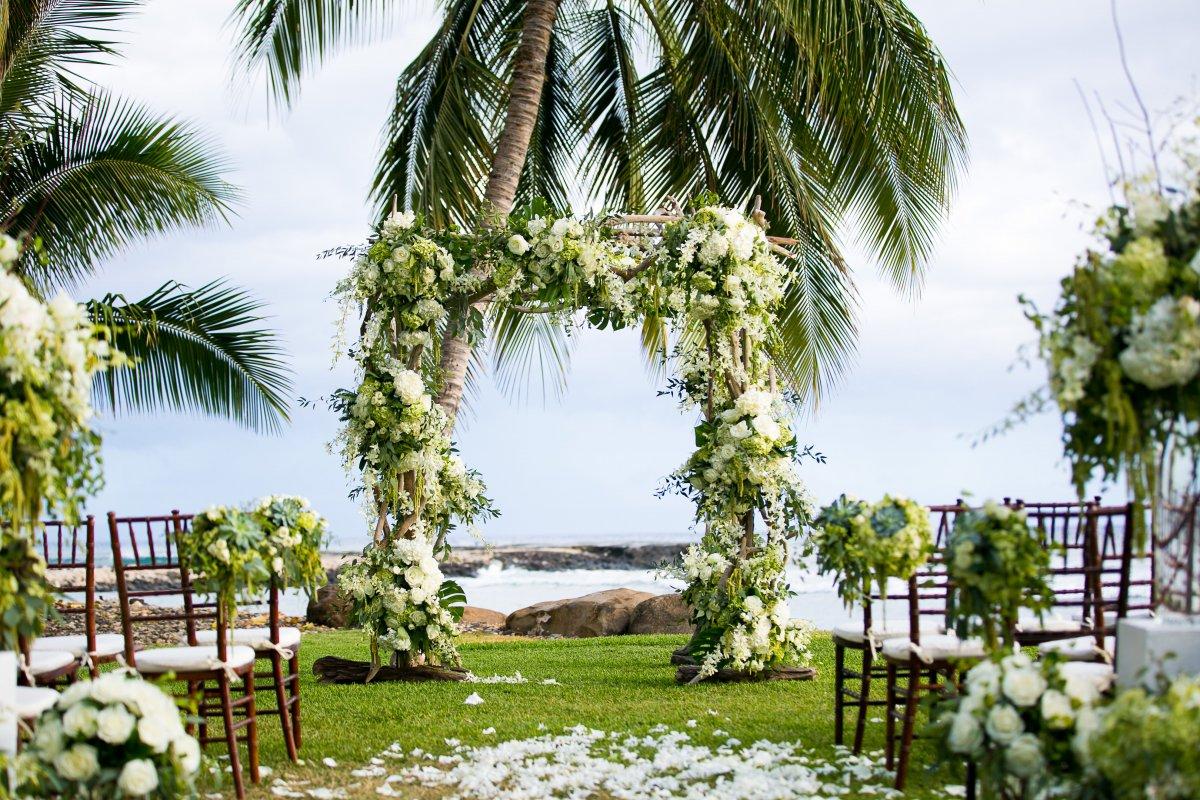 The Wedding Website of Brittany Young and Lance Young