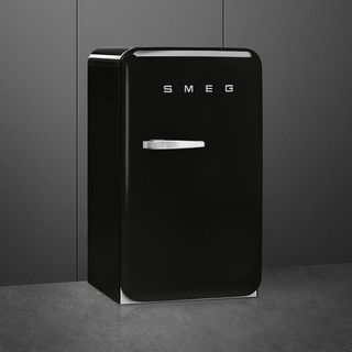50's Retro-Style Mini Fridge with Freezer, Right Hinge