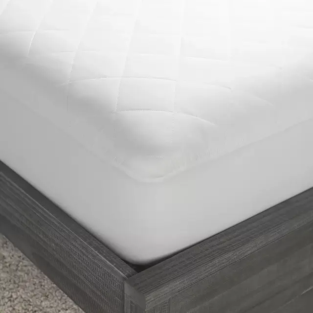 Simply Essential™ King Microfiber Mattress Pad