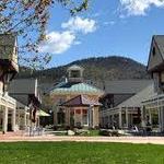 Settlers Green Outlet Village