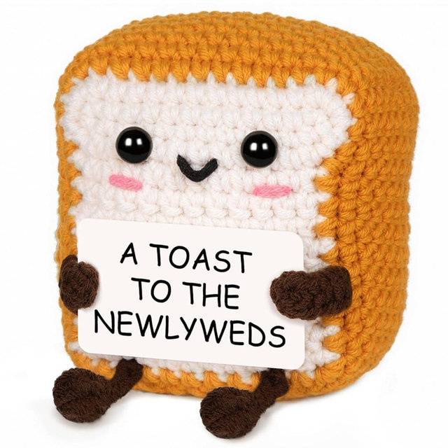 Glydein A Toast to The Newlyweds - Mini Handmade Crochet Toast, Funny Wedding Gifts for Couples 2025, Bridal Shower Gifts for Bride, Best Bride and Groom Gift for Wedding Engagement