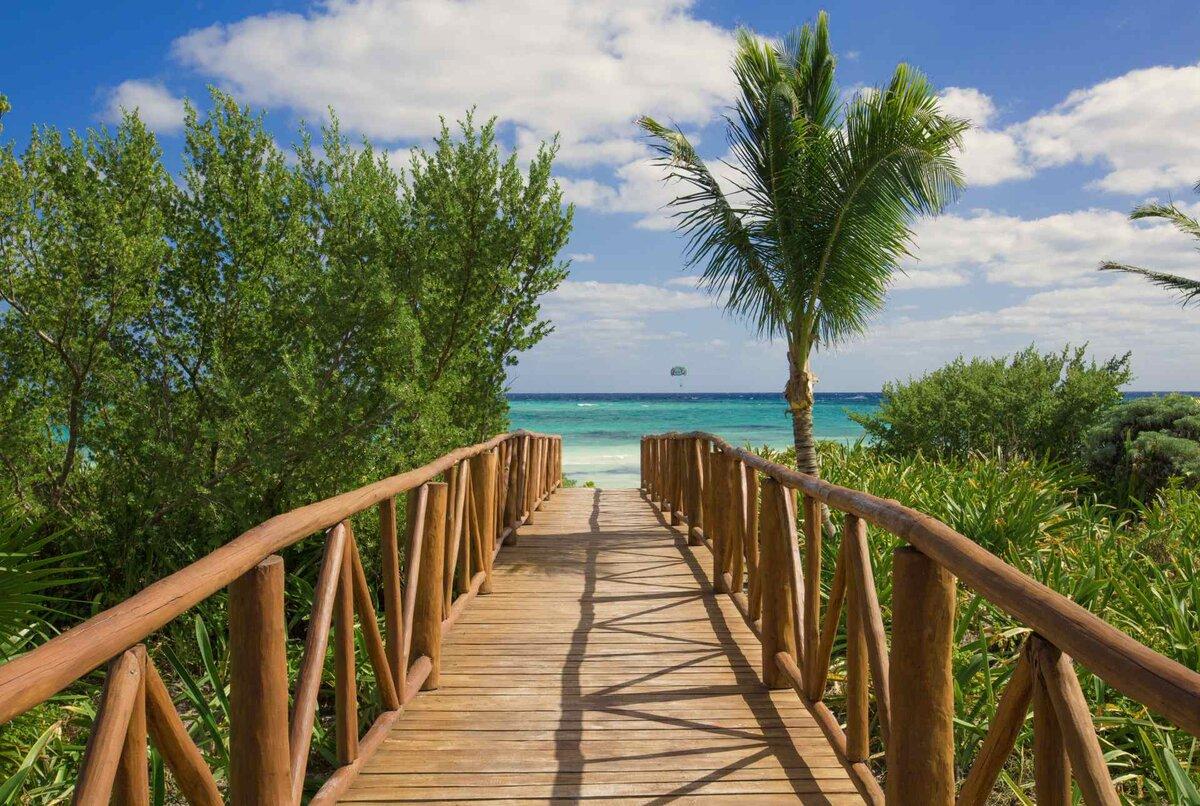 The Wedding Website of Emma Herro and Matt Trejo