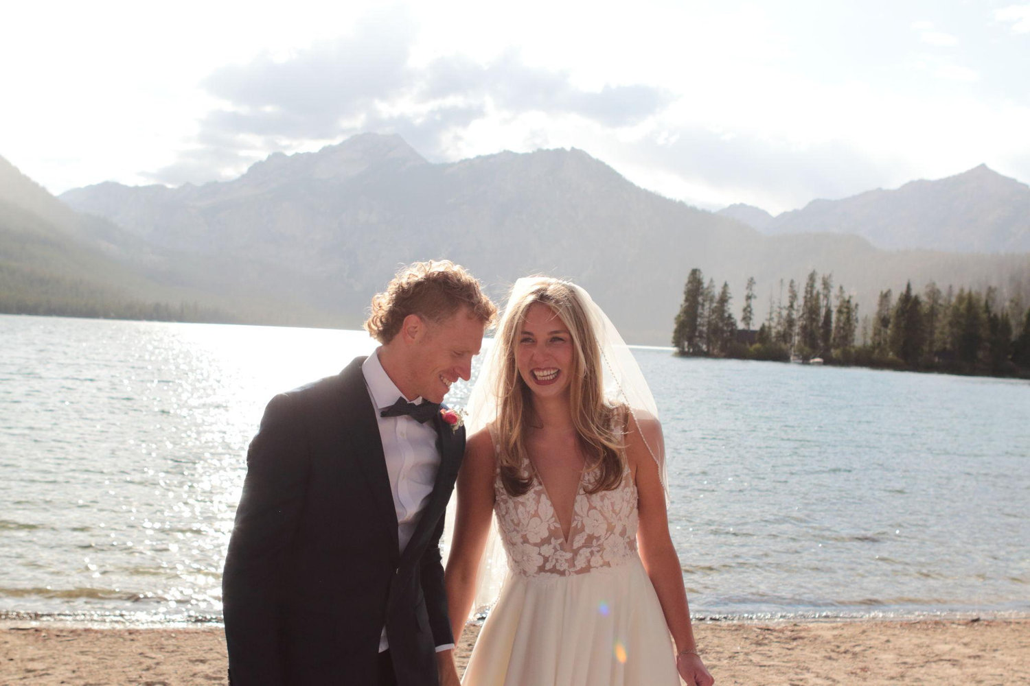 The Wedding Website of Dana Nicole Murray and Taylor Andrew Warren