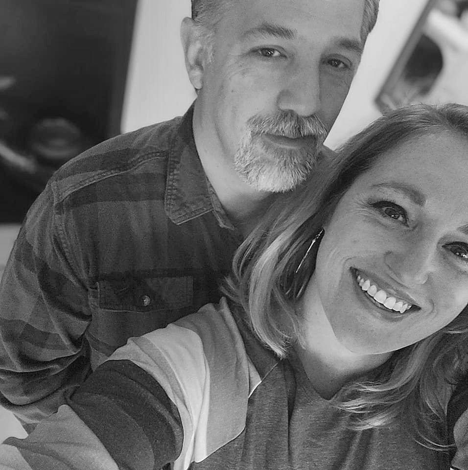 The Wedding Website of Victoria Davis and James Smith