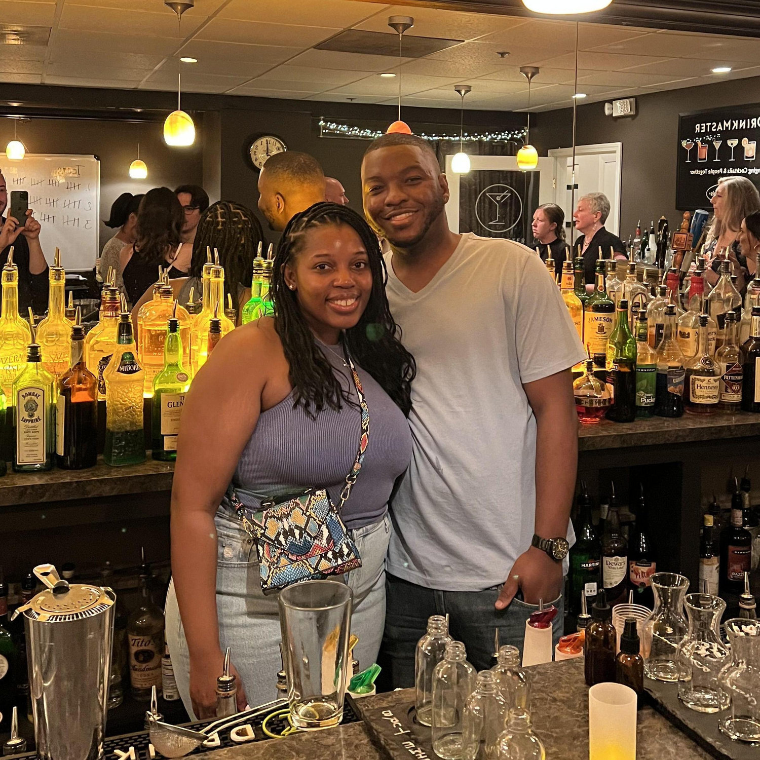 September 2023: Cocktail making class in Boston!