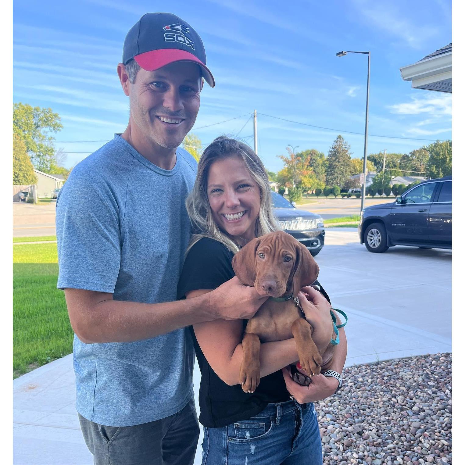 Got engaged August 1st, road tripped for four weeks, then brought home a puppy September 1st! What a whirlwind of a few months. So much happiness. Welcome to our family, Goose!