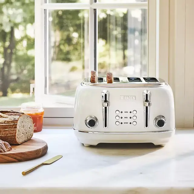 Haden Heritage Four-Slice Toaster