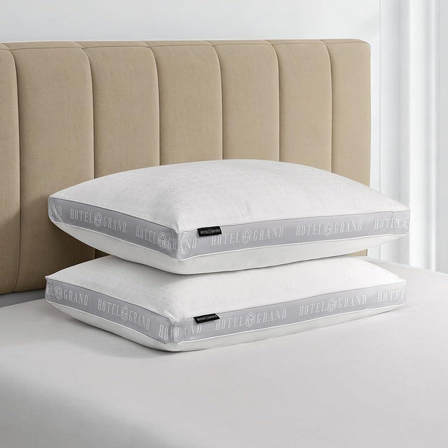 Hotel Grand Bed Pillows Queen Size Set of 2, 500 Thread Count Cotton Cover, Down Alternative Hotel Pillow for Side, Back, or Stomach Sleepers, Medium Firm Hypoallergenic 18”x26”