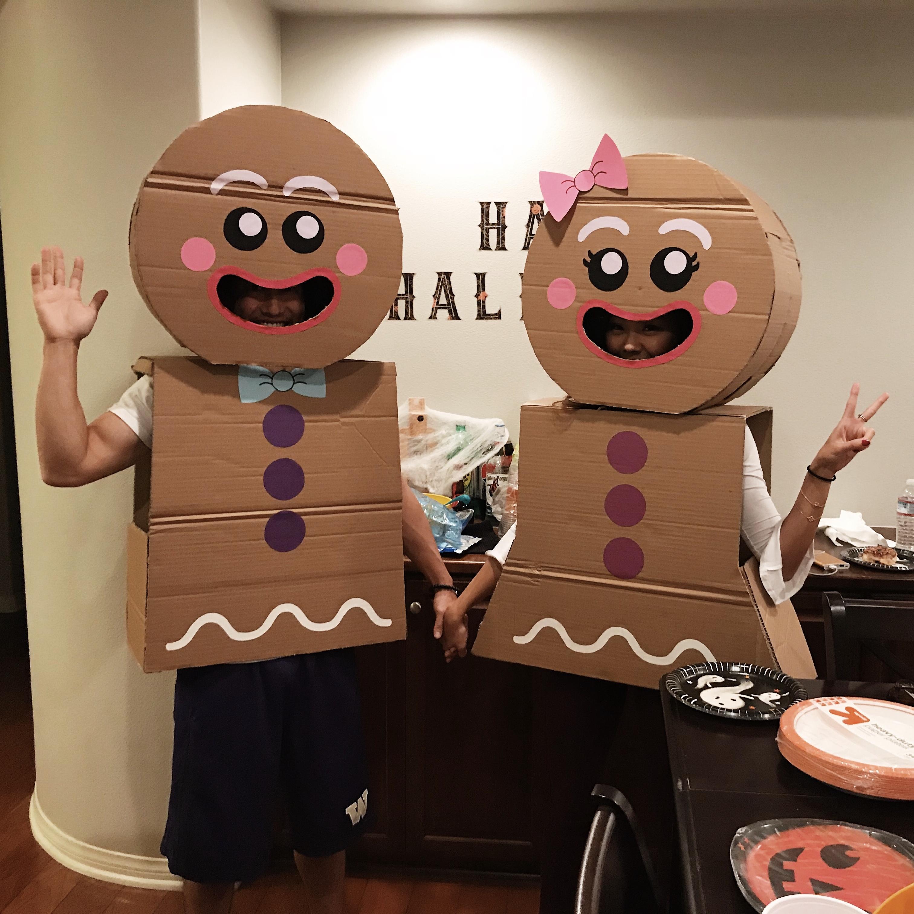 Gingerbread Man & Woman: Halloween 2018