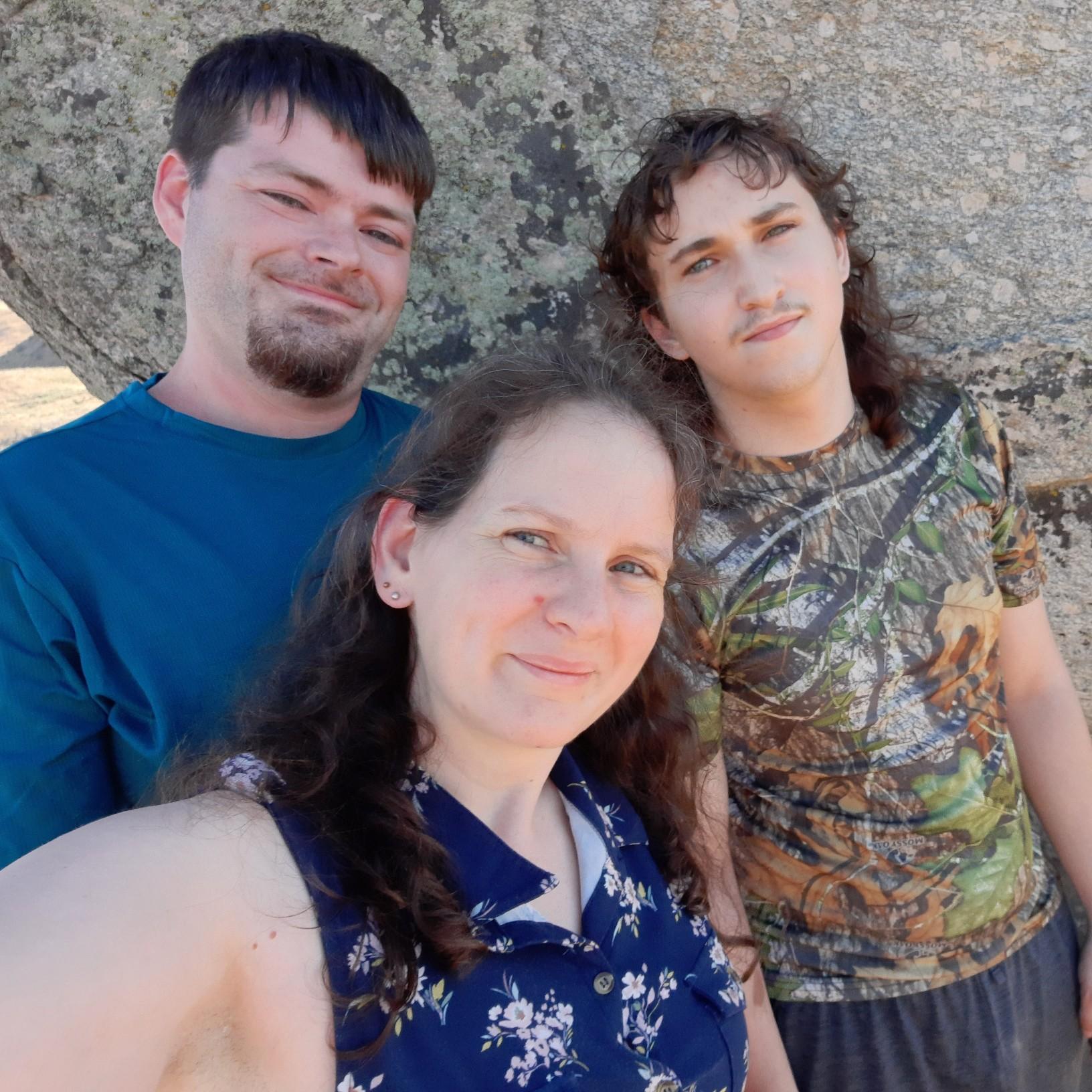 trip with Amy and family to the Quigg family reunion at lost lake.