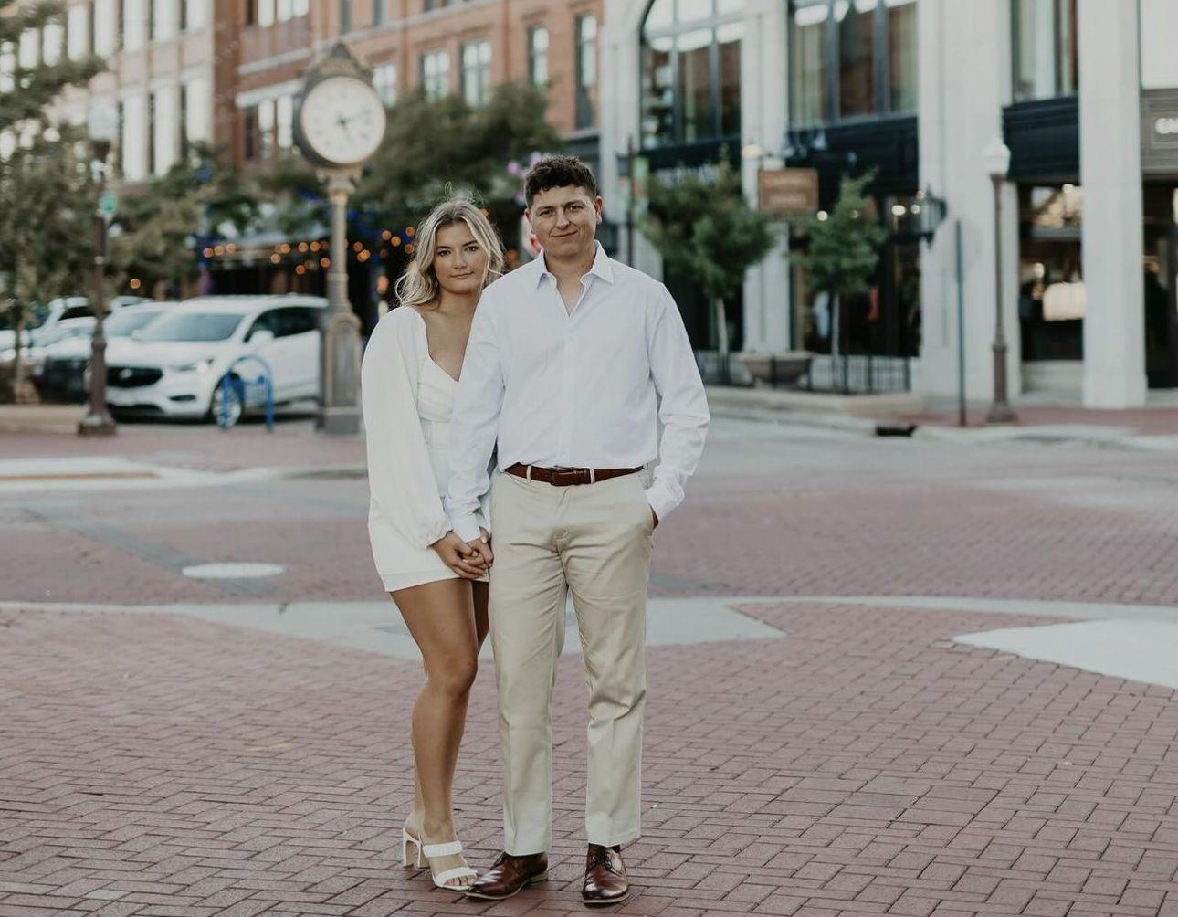The Wedding Website of Emily Novitzke and Beau Lindner