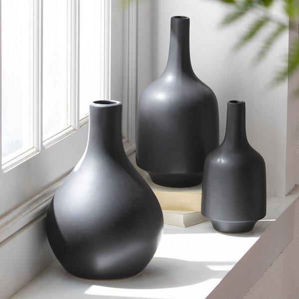 Giao Table Vase